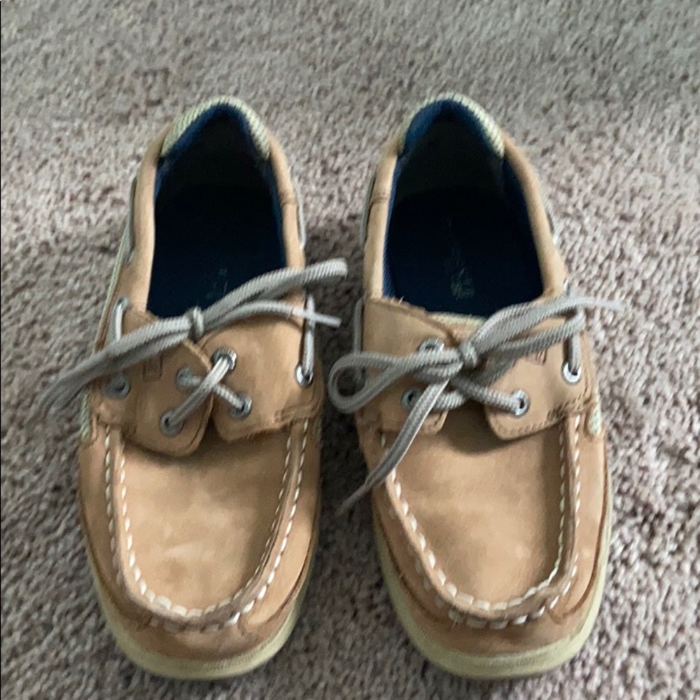 Youth Sperry’s